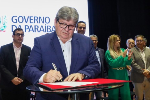 João Azevêdo apresenta projeto e autoriza licitação para construção da ponte que ligará Cabedelo, Santa Rita e Lucena, na Paraíba